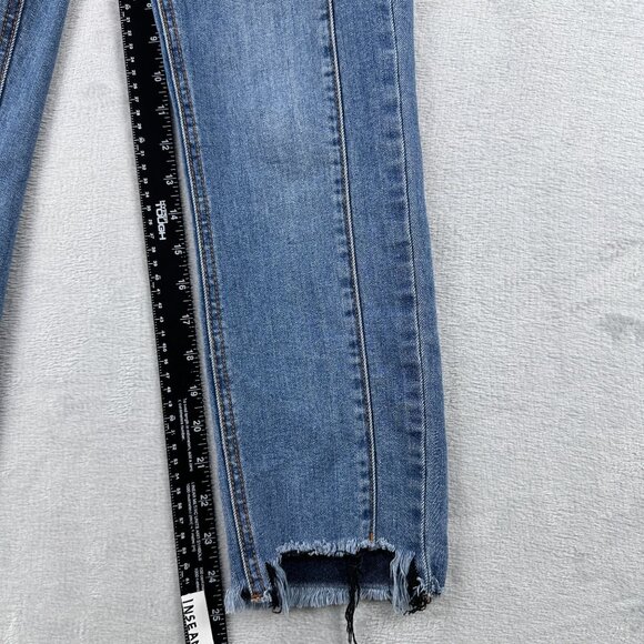 Guess Skinny Jeans Womens Size 26 Taper Leg Pintuck Distressed Mid Rise Blue - Picture 9 of 12